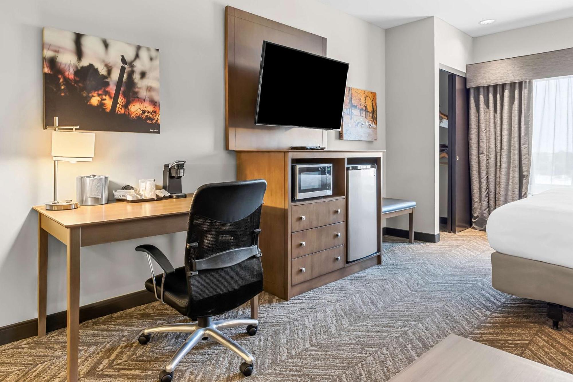 Best Western Plus Bolivar Hotel & Suites Ngoại thất bức ảnh
