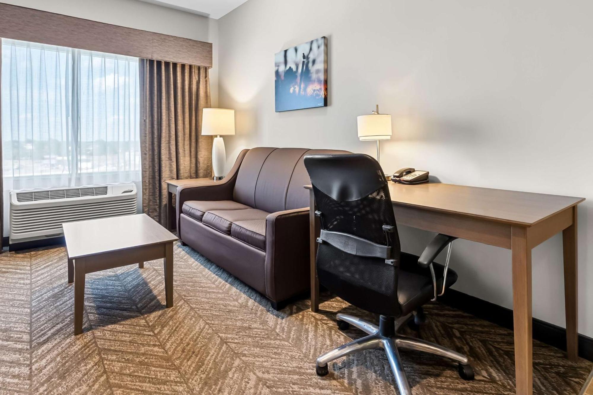 Best Western Plus Bolivar Hotel & Suites Ngoại thất bức ảnh